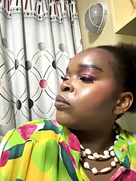 CynnxxxBarb online show from November 2025 08:10:01 PM