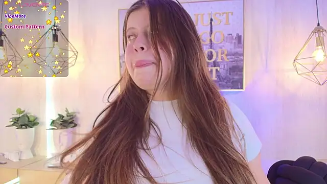 Snapshot of Cammi_wagner chatting on January 2026 08:01:02 PM Cammi wagner online show from January 2026 08:01:02 PM