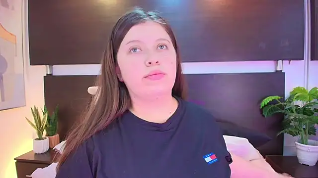 Snapshot of Cammi_wagner chatting on April 2026 08:09:02 PM Cammi wagner online show from April 2026 08:09:02 PM