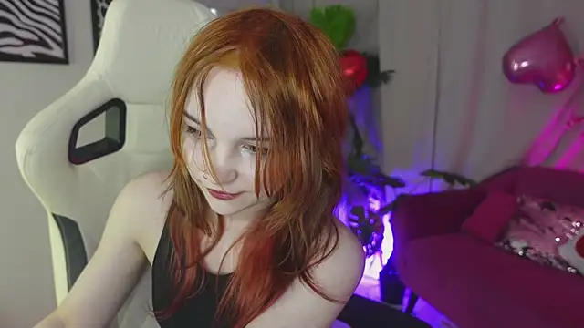 Staymonica online show from February 2026 01:19:01 PM