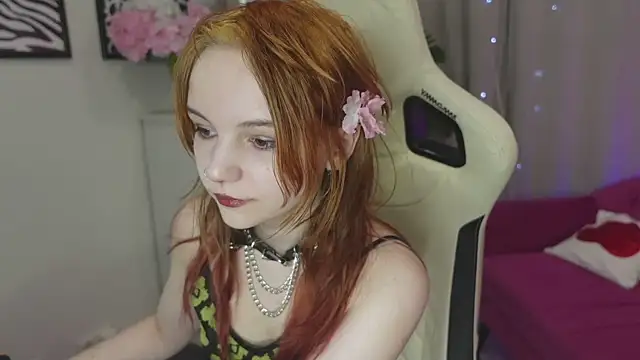 Staymonica online show from February 2026 12:58:01 PM