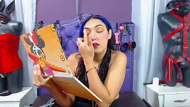 Sophie-dbs online show from November 2025 09:48:02 PM