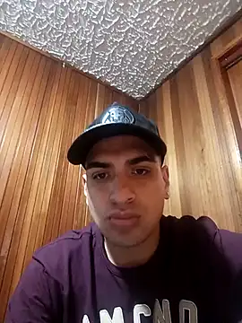 Snapshot of daniandr119 chatting on September 2025 08:46:01 PM daniandr119 online show from September 2025 08:46:01 PM