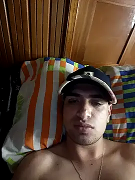 Snapshot of daniandr119 chatting on November 2025 02:13:01 AM daniandr119 online show from November 2025 02:13:01 AM