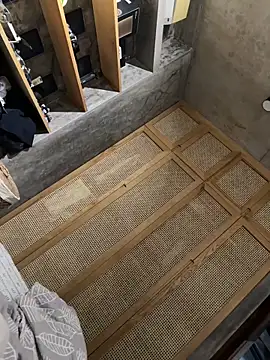 Snapshot of HenryLee1983-cums chatting on October 2025 01:41:02 PM HenryLee1983-cums online show from October 2025 01:41:02 PM