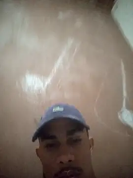 Snapshot of mestre637 chatting on October 2025 06:30:02 AM mestre637 online show from October 2025 06:30:02 AM