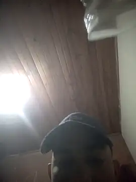 Snapshot of mestre637 chatting on October 2025 03:46:02 AM mestre637 online show from October 2025 03:46:02 AM