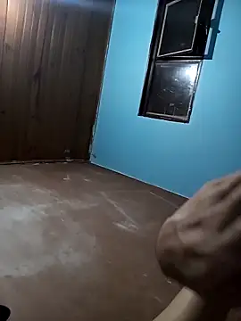 Snapshot of mestre637 chatting on November 2025 06:18:02 PM mestre637 online show from November 2025 06:18:02 PM