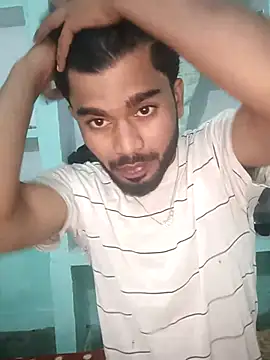 Snapshot of Hotraj24 chatting on November 2025 07:21:02 AM Hotraj24 online show from November 2025 07:21:02 AM