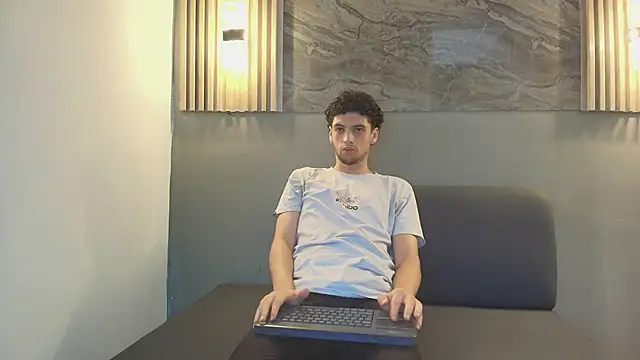ISRAEL GRAY online show from October 2025 07:15:01 PM
