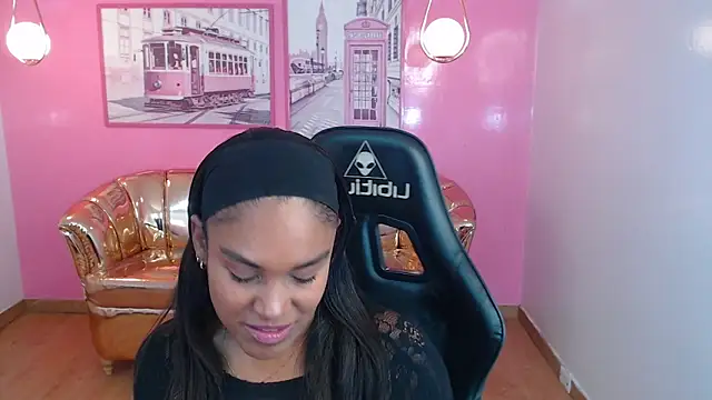 Snapshot of kamala_a chatting on November 2025 03:31:01 AM kamala a online show from November 2025 03:31:01 AM