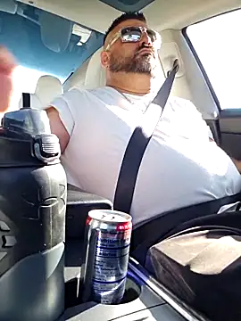 Roddog18 online show from April 2026 11:48:01 PM