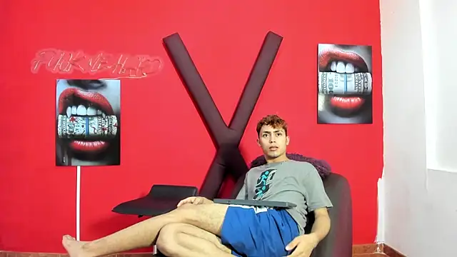 VERY HOT GUYS online show from April 2026 07:21:02 PM