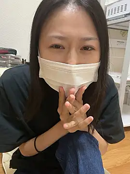 Snapshot of mia2_jp chatting on October 2025 05:05:01 AM mia2 jp online show from October 2025 05:05:01 AM