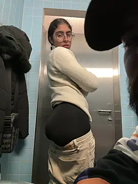 latingangsex online show from February 2026 05:55:01 PM