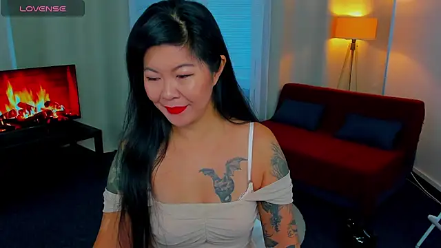 BeckySunday online show from October 2025 05:59:02 AM