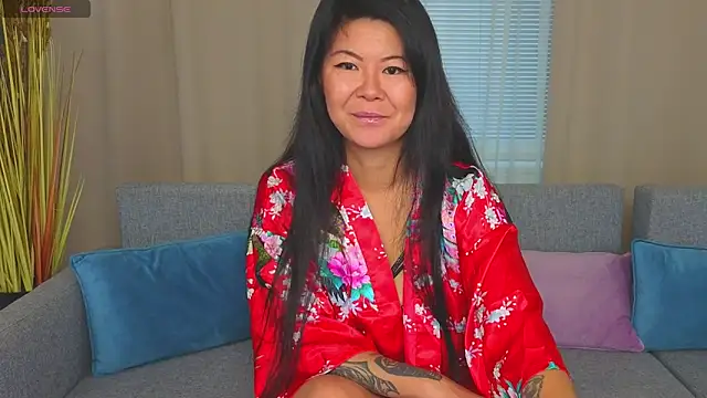 BeckySunday online show from October 2025 06:01:01 AM