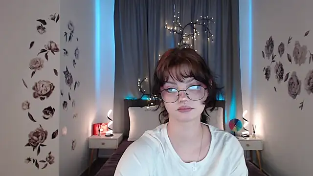 MileyRood online show from November 2025 01:14:02 AM