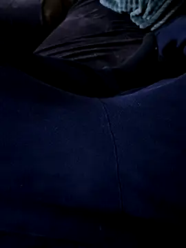 fred77183 online show from November 2025 11:26:01 PM