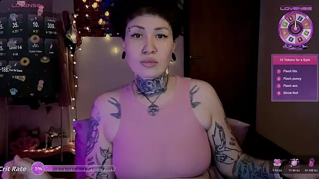 Snapshot of Senorita__Dakota chatting on November 2025 08:25:01 AM Senorita Dakota online show from November 2025 08:25:01 AM