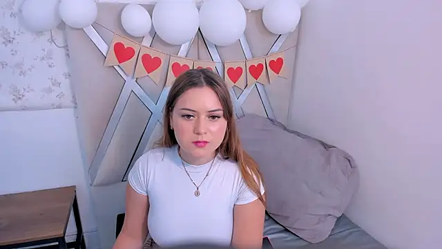 Snapshot of skysaenz chatting on February 2026 10:19:01 PM skysaenz online show from February 2026 10:19:01 PM