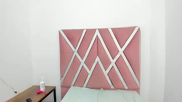 skysaenz online show from March 2026 06:00:01 PM