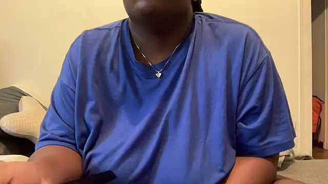 nanaisbackk online show from February 2026 07:32:02 AM