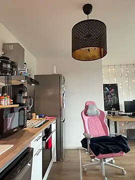 LaPetiteKim online show from February 2026 01:20:01 PM