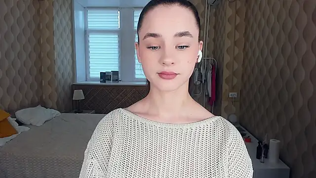 JinnyMcie online show from October 2025 09:32:01 AM