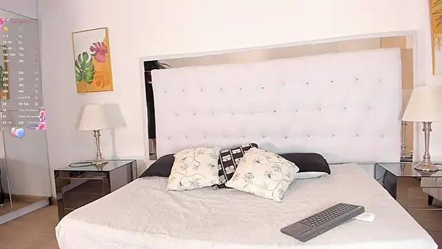 Peyton louise online show from October 2025 12:02:01 PM