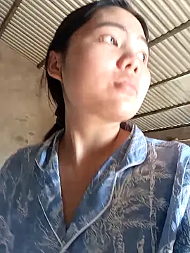 nhimxu online show from October 2025 02:21:02 AM