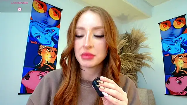 Bennuluspeach  online show from April 2026 11:48:01 AM