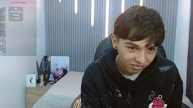 StiwenTwink online show from July 2026 01:51:01 PM