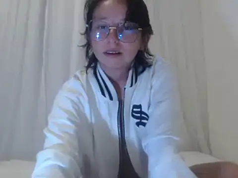 Klaret Toy online show from February 2026 10:59:01 PM