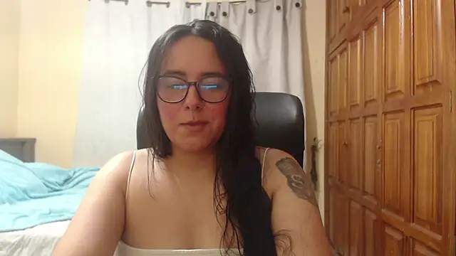 Venus cat  online show from June 2026 02:01:02 AM