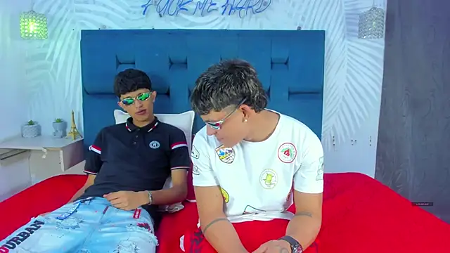 Youngs Wild online show from April 2026 12:08:02 AM