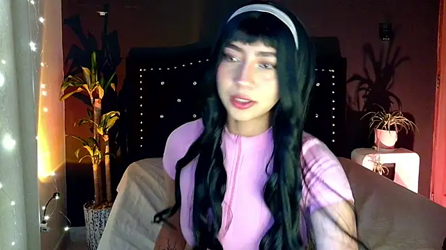 emma web  online show from April 2026 03:48:02 PM