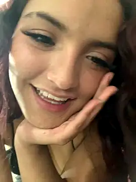 AuroraPink  online show from October 2025 05:32:01 AM