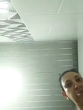 Snapshot of channel_brooks chatting on December 2025 09:10:02 PM channel brooks online show from December 2025 09:10:02 PM