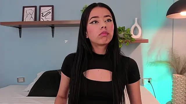 Megan Ritz online show from November 2025 07:56:02 PM