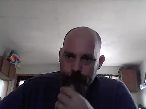 crazyheratic8 online show from April 2026 02:55:02 PM