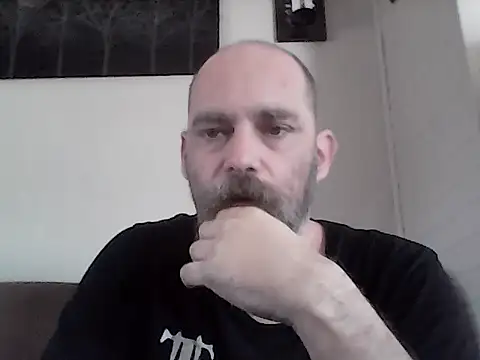 crazyheratic8 online show from April 2026 03:17:02 PM