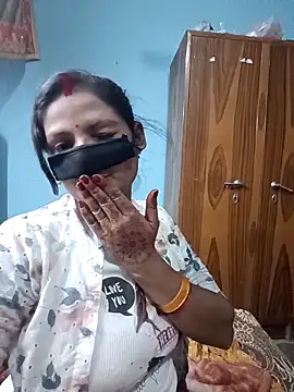 Neelam-baby1 online show from February 2026 04:32:01 PM