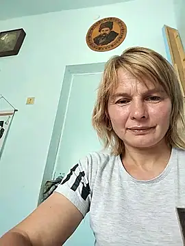 Snapshot of Masha412111 chatting on June 2026 08:56:02 AM Masha412111 online show from June 2026 08:56:02 AM