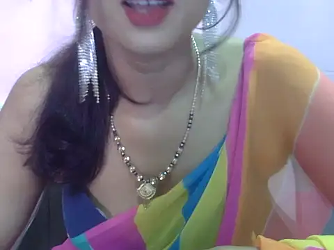 Laila Cute online show from May 2026 04:42:01 AM