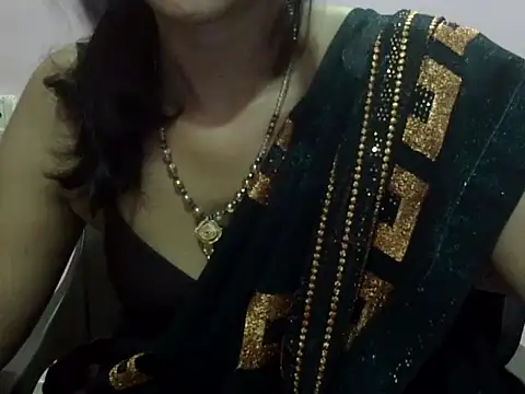Laila Cute online show from May 2026 04:47:01 PM