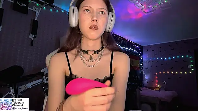 Jerrieberry online show from October 2025 01:18:01 PM