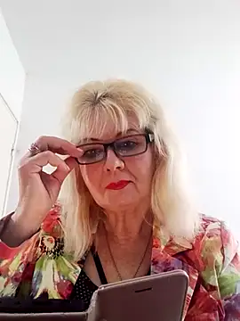 BoloshkaBlonda online show from October 2025 09:40:01 AM