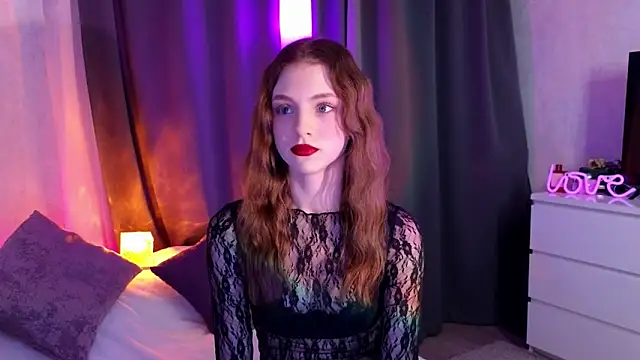 midnightMaya online show from November 2025 07:47:02 PM