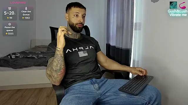 MasculineGuy99 online show from November 2025 08:47:01 AM